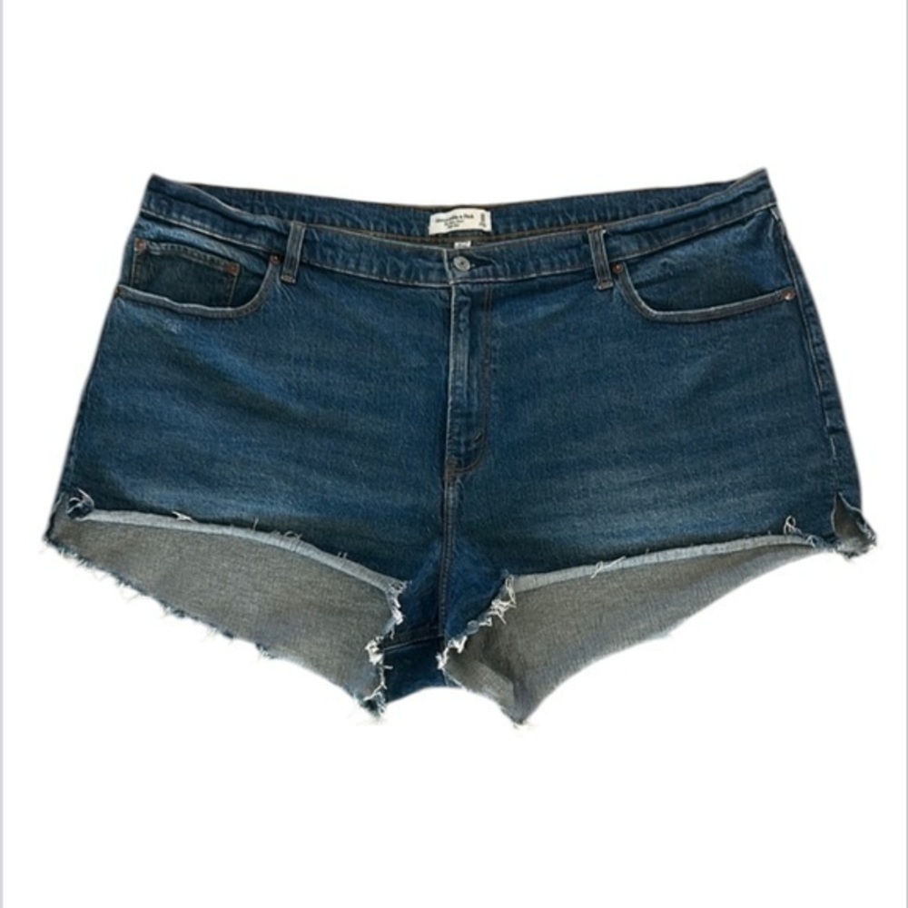 Abercrombie Curve Love 4" MOM short high rise size 36 plus size
